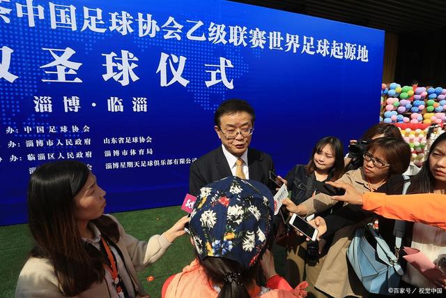 曼联即将800万出售第二人，或创联赛纪录！拉爵甩卖小妖赚纯利润
